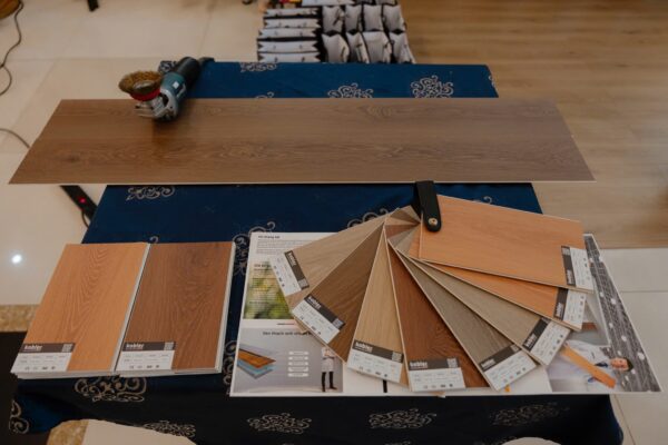 Sàn thạch anh Kobler là gì